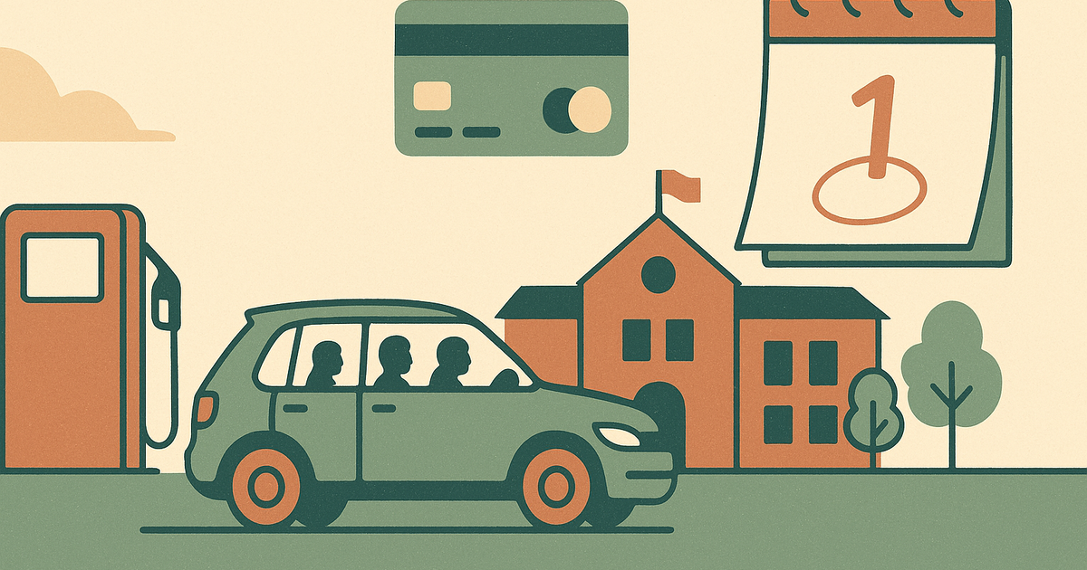 Bil på vei til skolen om morgenen med en kalender som teller ned mot skolestart og 1. september, da avgiften på drivstoff er tilbake